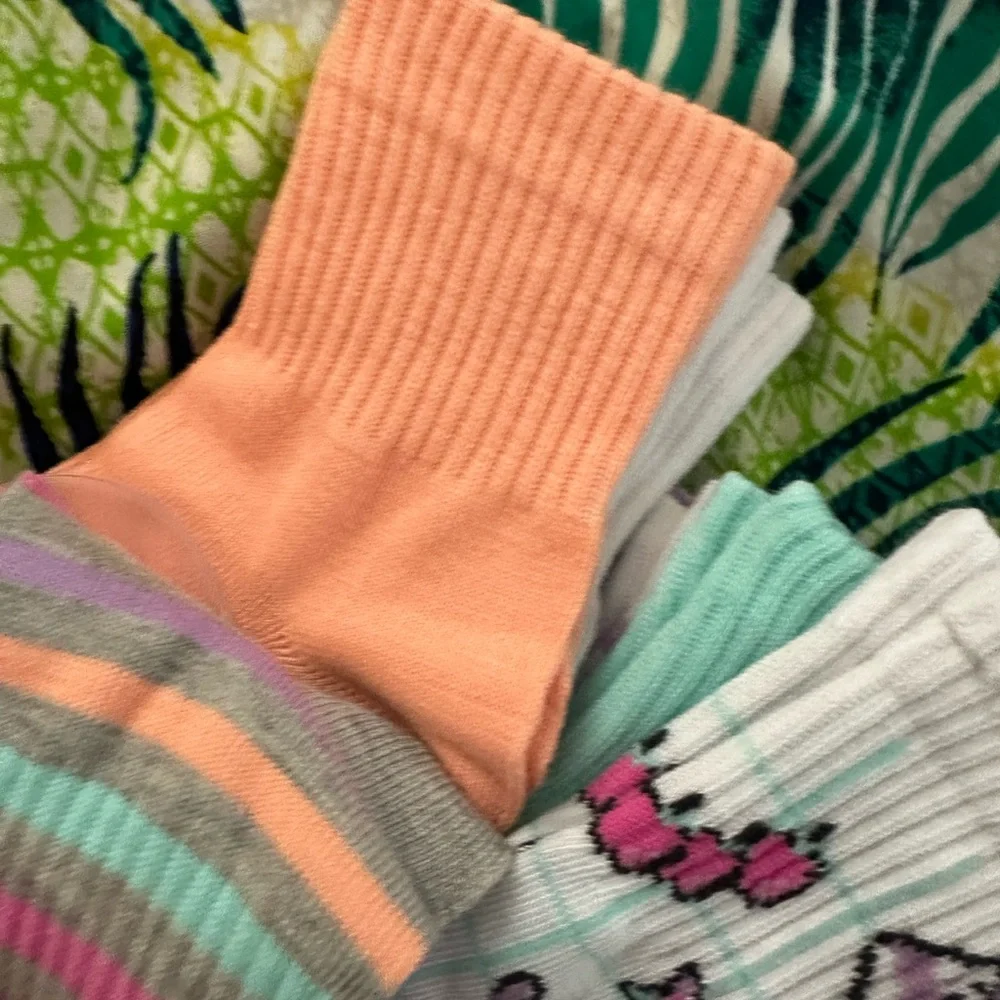 🧦 Capelli New York 8-Pair Quarter Socks Cute Kawaii Bear Heart Print M/L